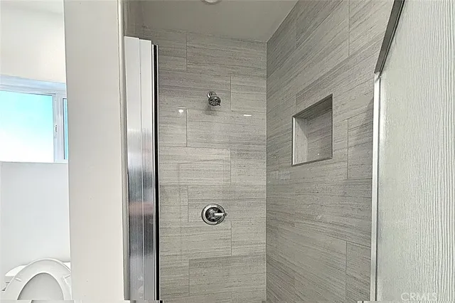 $890,000 | 19512 Steinway Street, Canyon Country, CA 91351