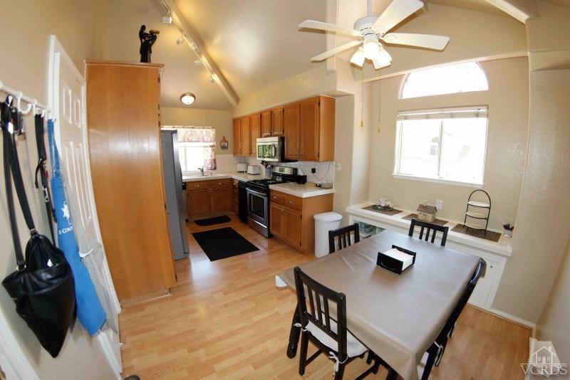 280 Ridgeton Lane, Unit B Simi Valley, CA 93065 - Photo 21 of 55 Additional Photo