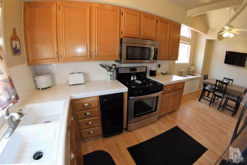 280 Ridgeton Lane, Unit B Simi Valley, CA 93065 - Photo 25 of 55 Additional Photo