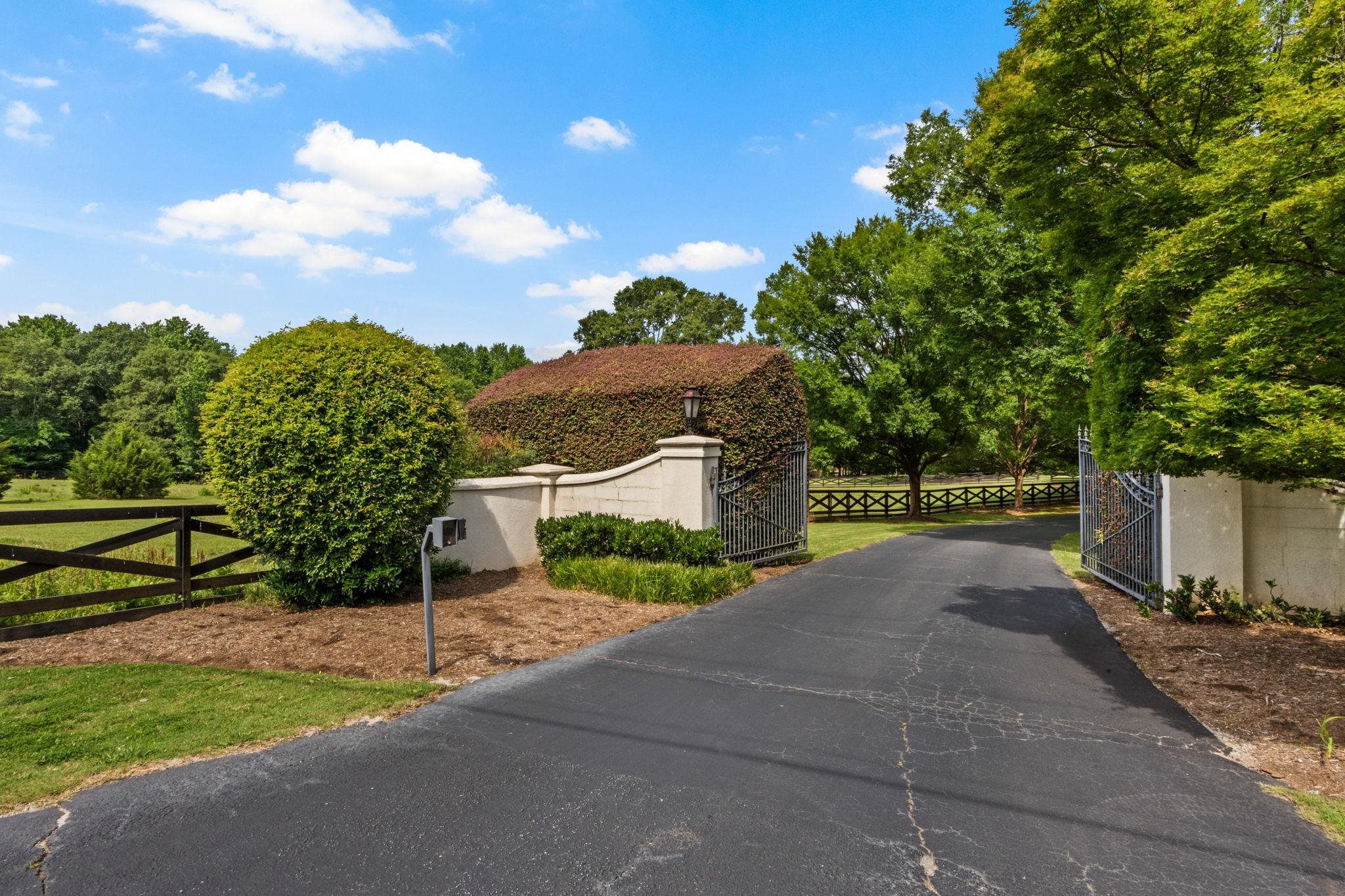 1035 Willis Road Spartanburg, SC 29301 - Photo 40 of 49