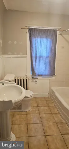 $2,900 | 2912 Hillcrest Avenue, Parkville, MD 21234