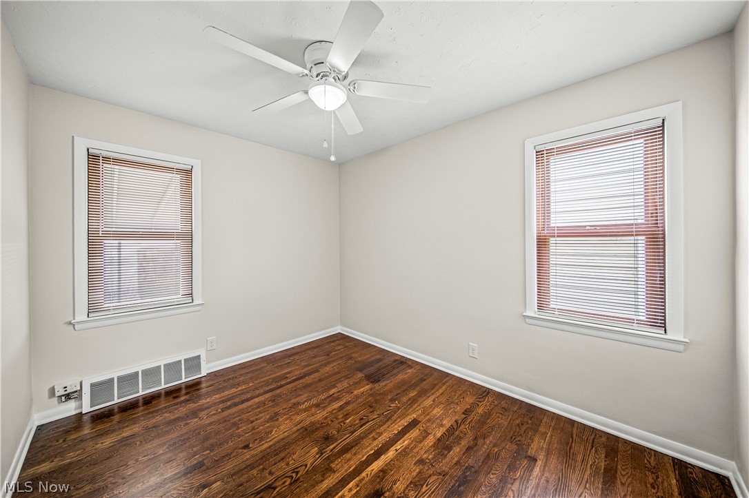 28971 Barjode Road Willowick, OH 44095 - Photo 10 of 36