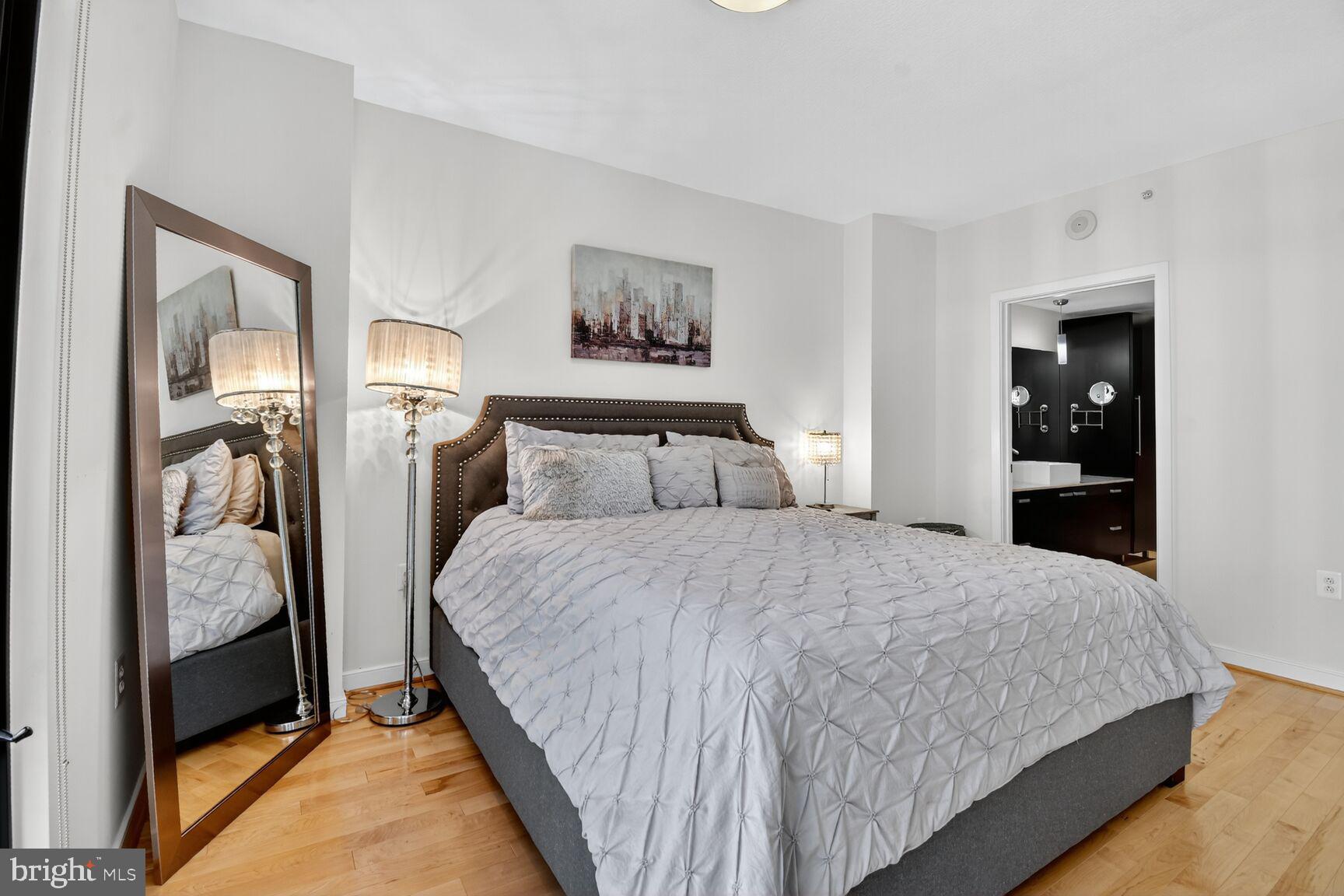 1010 Massachusetts Avenue Northwest, Unit 708 Washington, DC 20001 - Photo 13 of 35