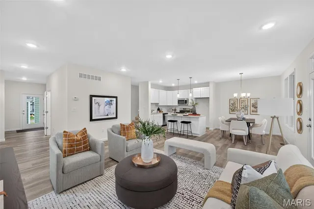 $529,915 | 3039 Pirogue Street, St. Charles, MO 63301