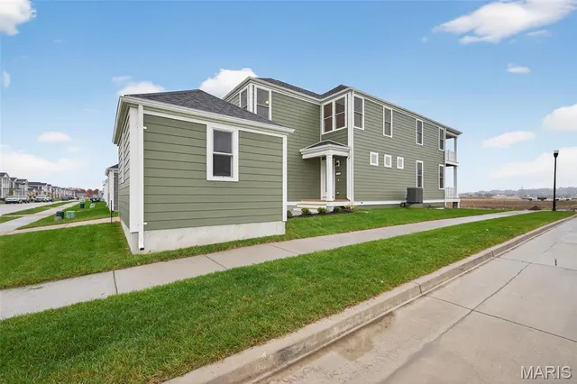 $529,915 | 3039 Pirogue Street, St. Charles, MO 63301