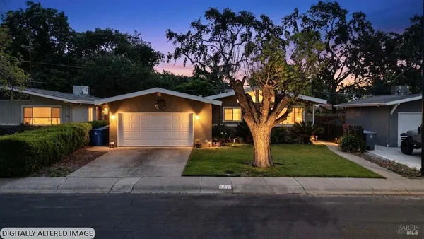 $549,000 | 177 North West Street, Vacaville, CA 95688