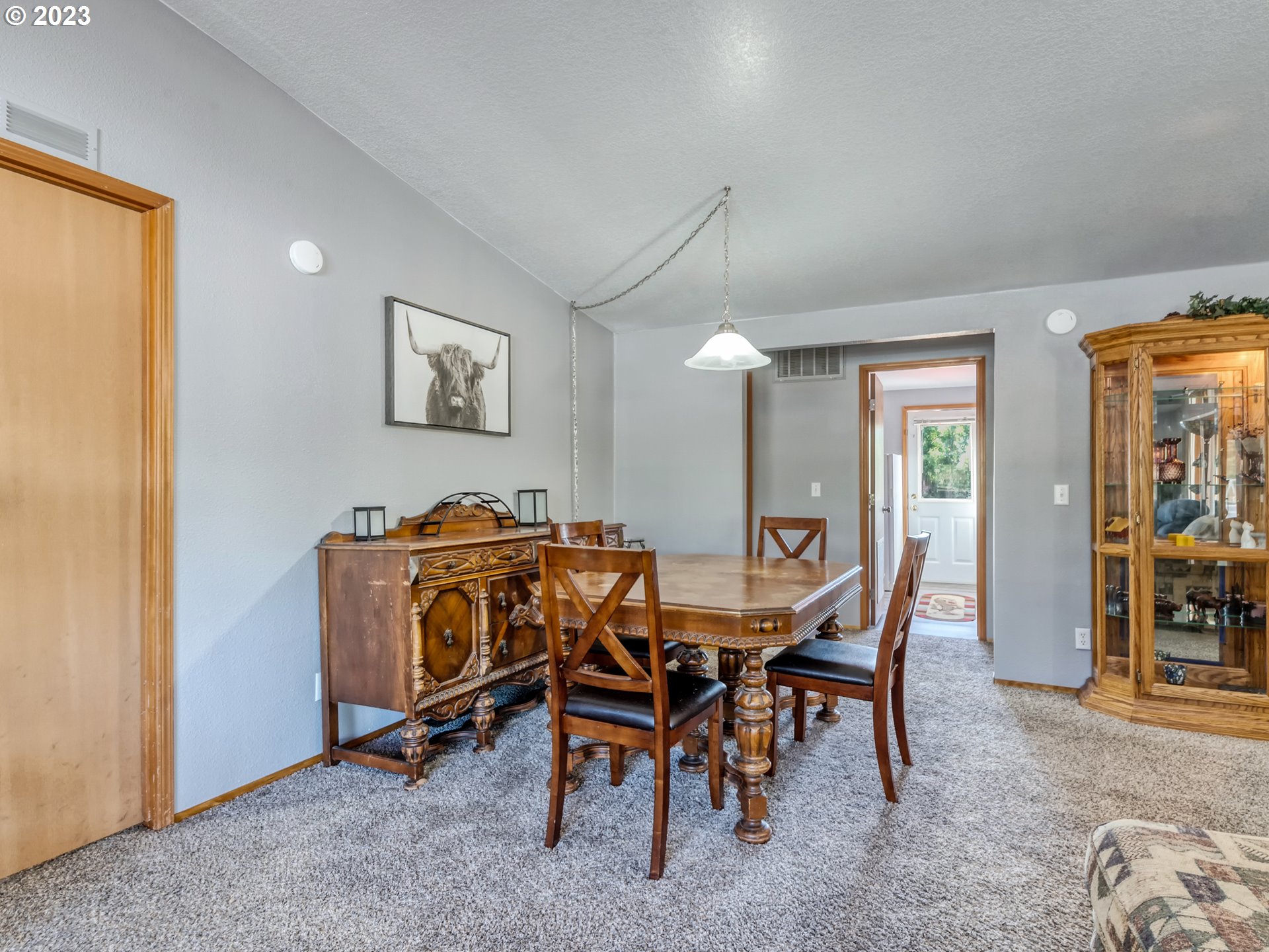 40244 Jasper Lowell Road Fall Creek, OR 97438 - Photo 11 of 45