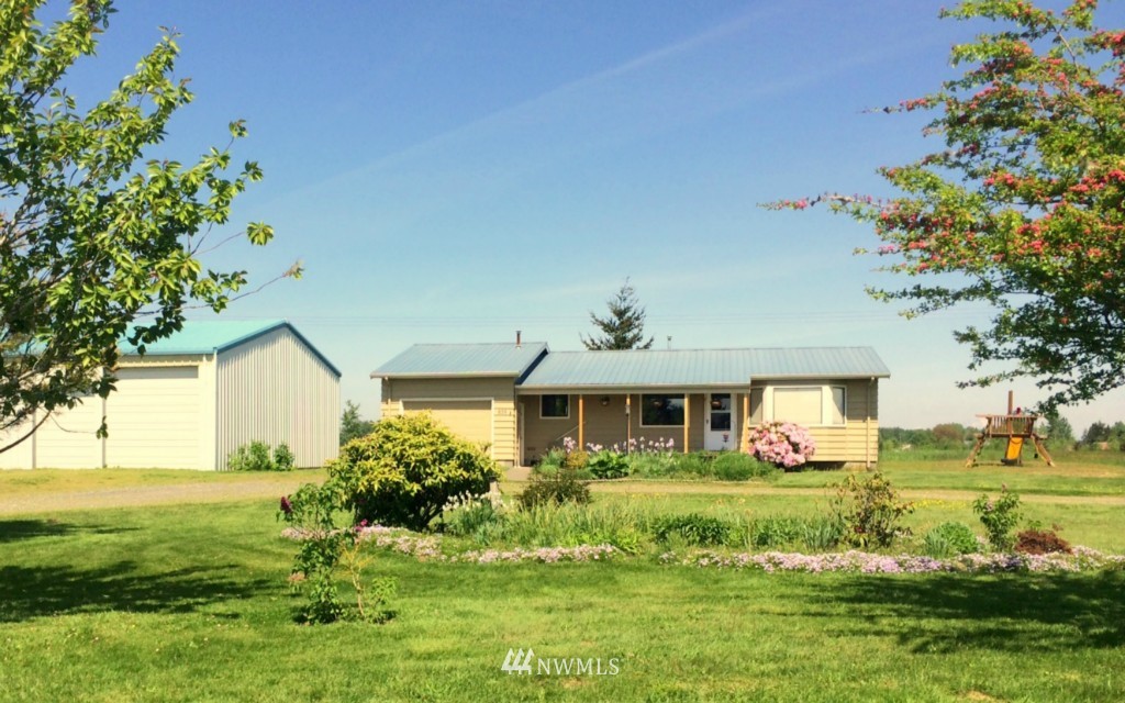838 Slater Road Bellingham, WA 98226 - Photo 2 of 16