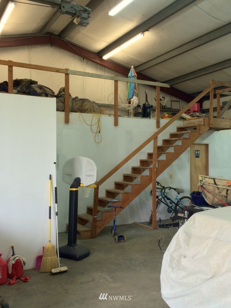 838 Slater Road Bellingham, WA 98226 - Photo 15 of 16