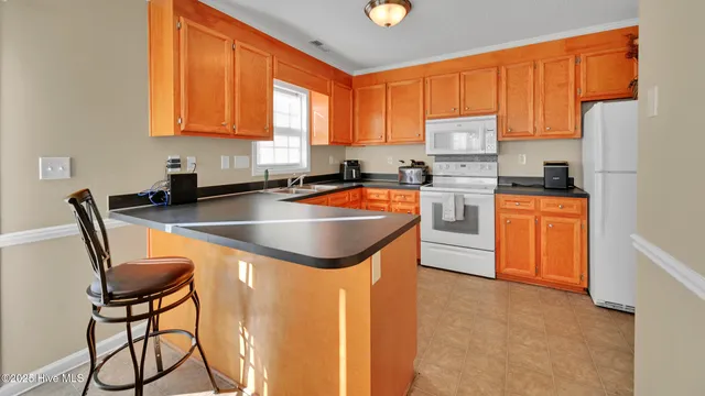 $147,000 | 3812 East Vancroft Circle, Unit L1, Winterville, NC 28590