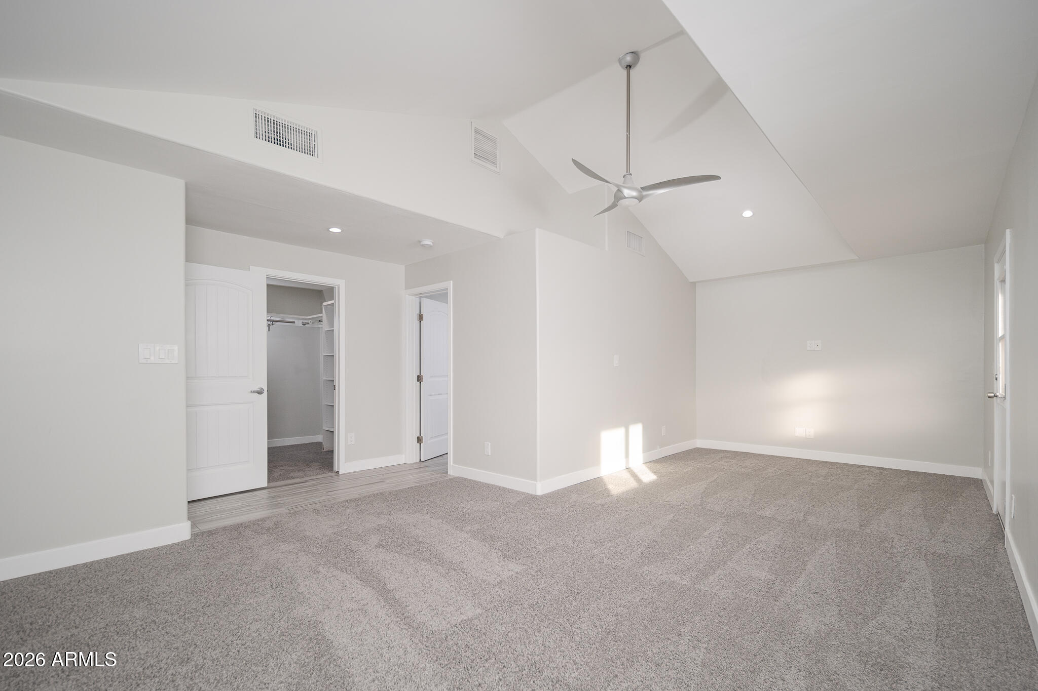 4901 West Greenway Road Glendale, AZ 85306 - Photo 12 of 46 12_Primary_01