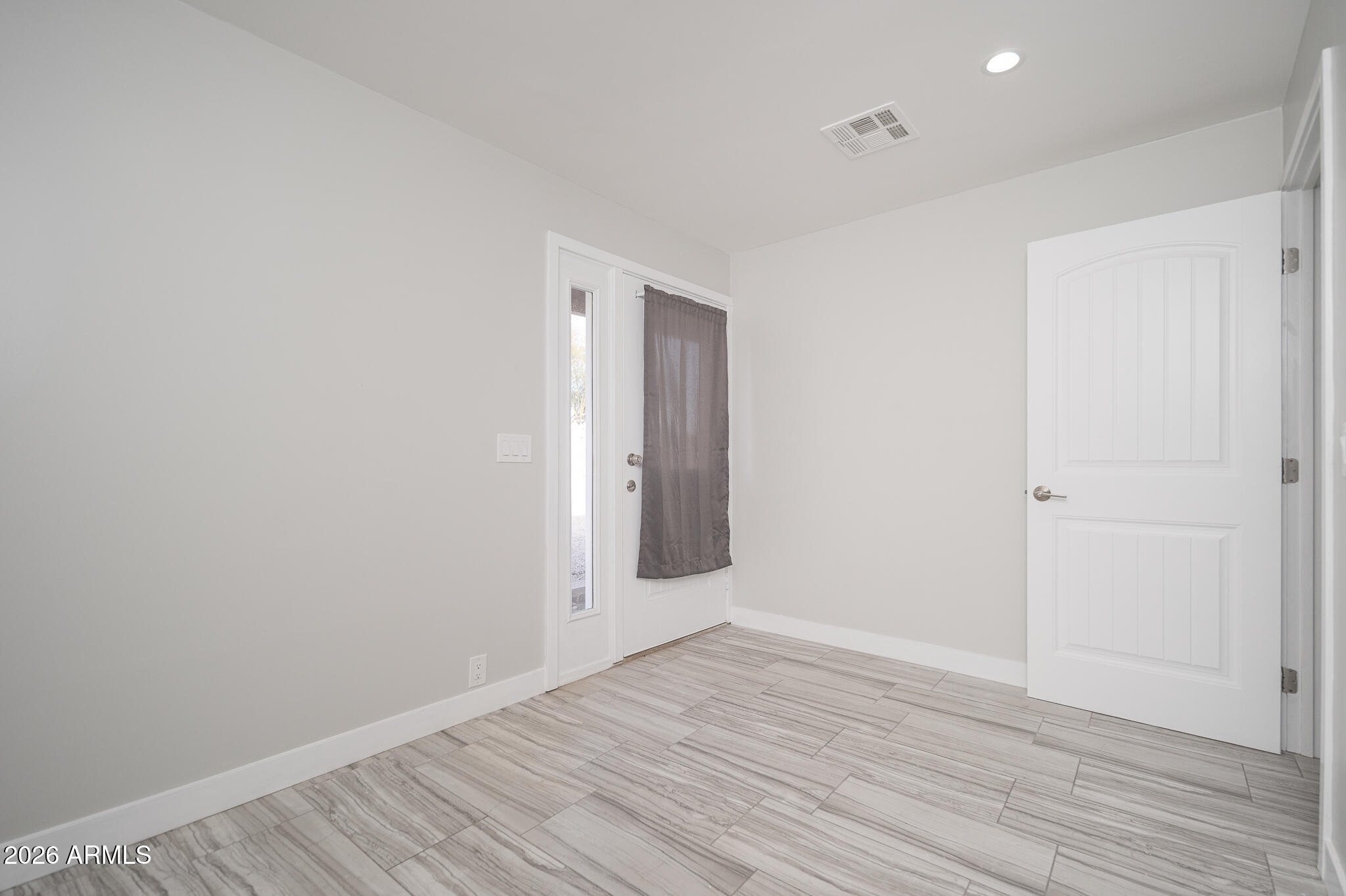 4901 West Greenway Road Glendale, AZ 85306 - Photo 18 of 46 18_Bed3_01