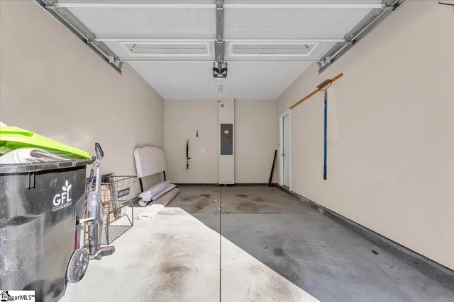 $360,000 | 207 Nautique Court, Anderson, SC 29625