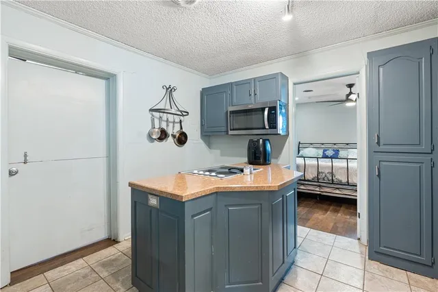 $225,000 | 10008 East 60th Terrace, Raytown, MO 64133