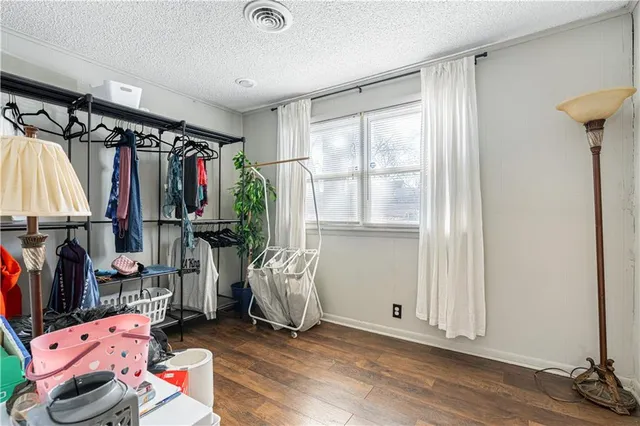 $225,000 | 10008 East 60th Terrace, Raytown, MO 64133