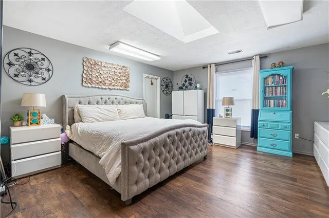 $225,000 | 10008 East 60th Terrace, Raytown, MO 64133