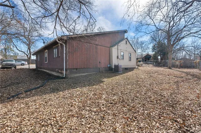 $225,000 | 10008 East 60th Terrace, Raytown, MO 64133