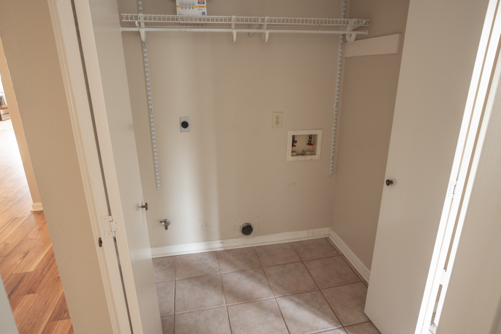 232 Trail Ride Road Angleton, TX 77515 - Photo 42 of 50 Laundry Area