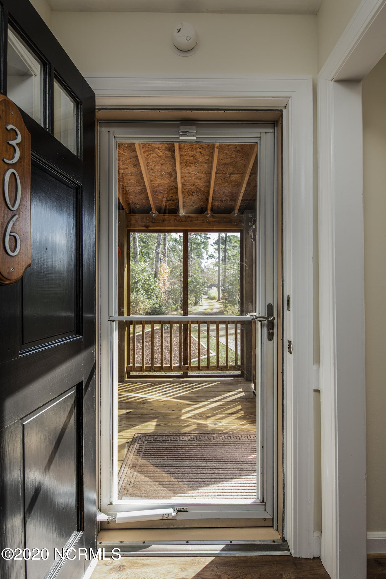 306 Little Rossie Road New Bern, NC 28560 - Photo 19 of 47 Come On In!