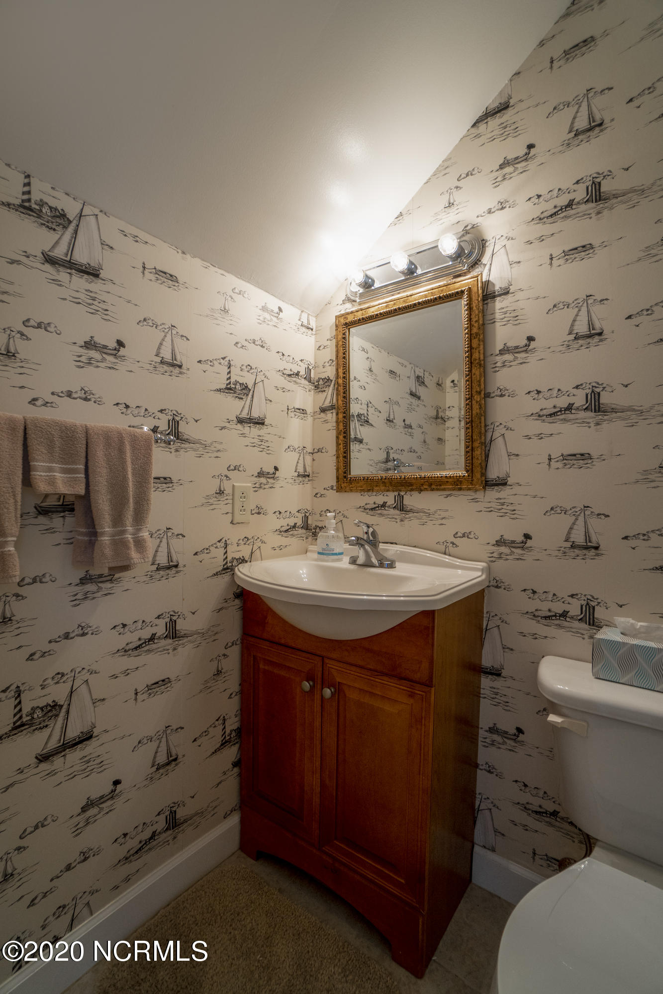 306 Little Rossie Road New Bern, NC 28560 - Photo 20 of 47 Downstairs Full Bathroom