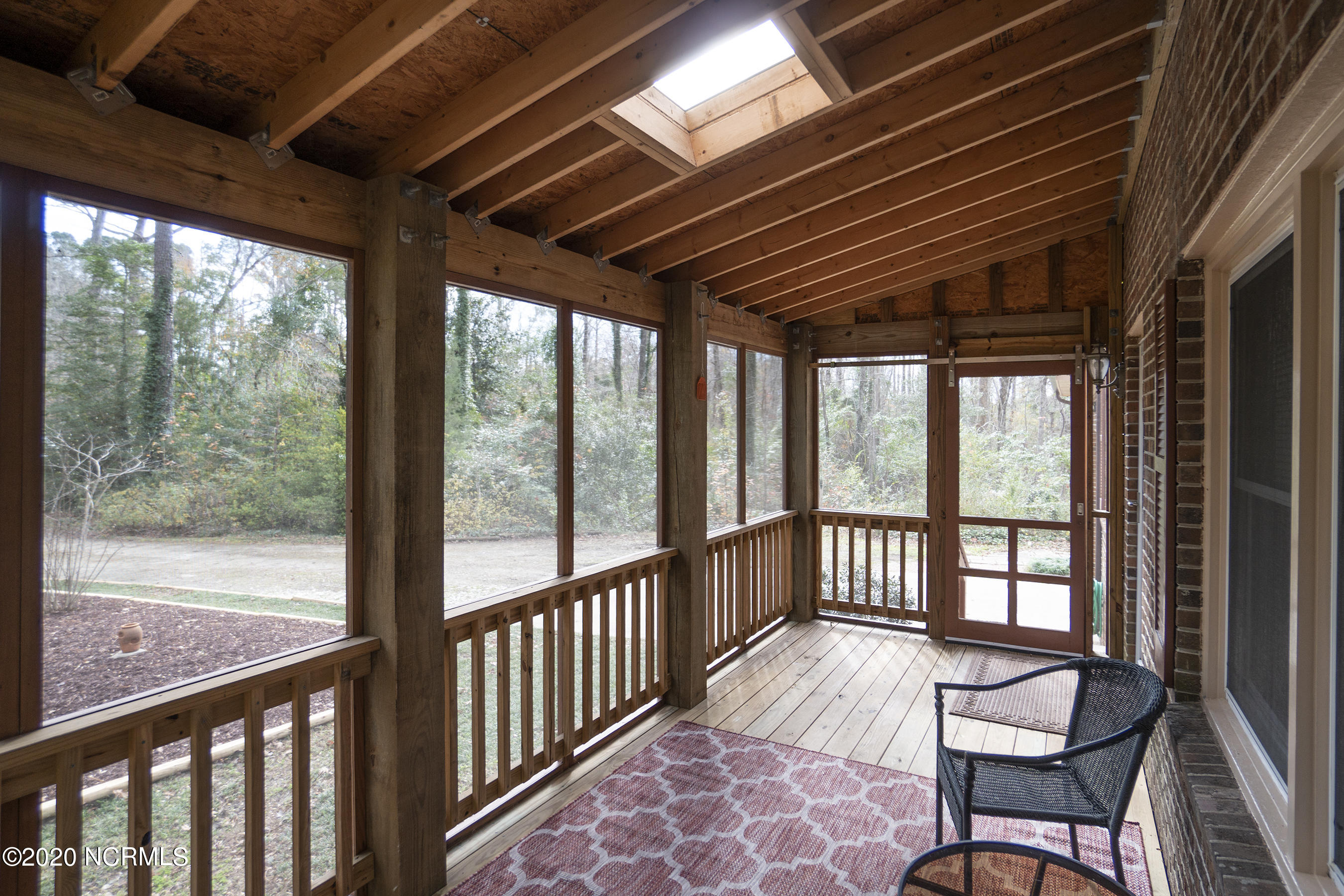 306 Little Rossie Road New Bern, NC 28560 - Photo 25 of 47 Large Screened In Porch