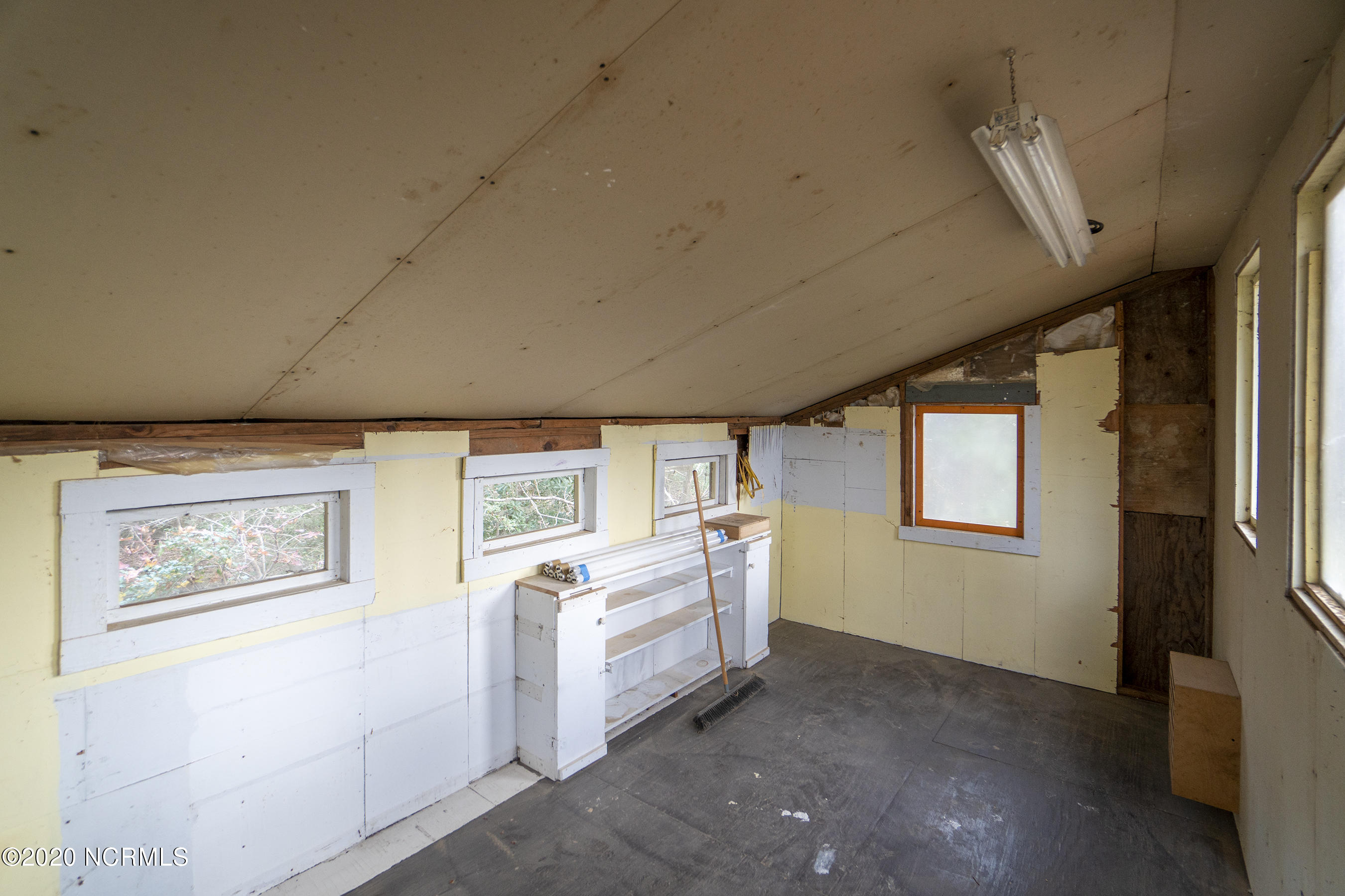 306 Little Rossie Road New Bern, NC 28560 - Photo 43 of 47 Loft Area