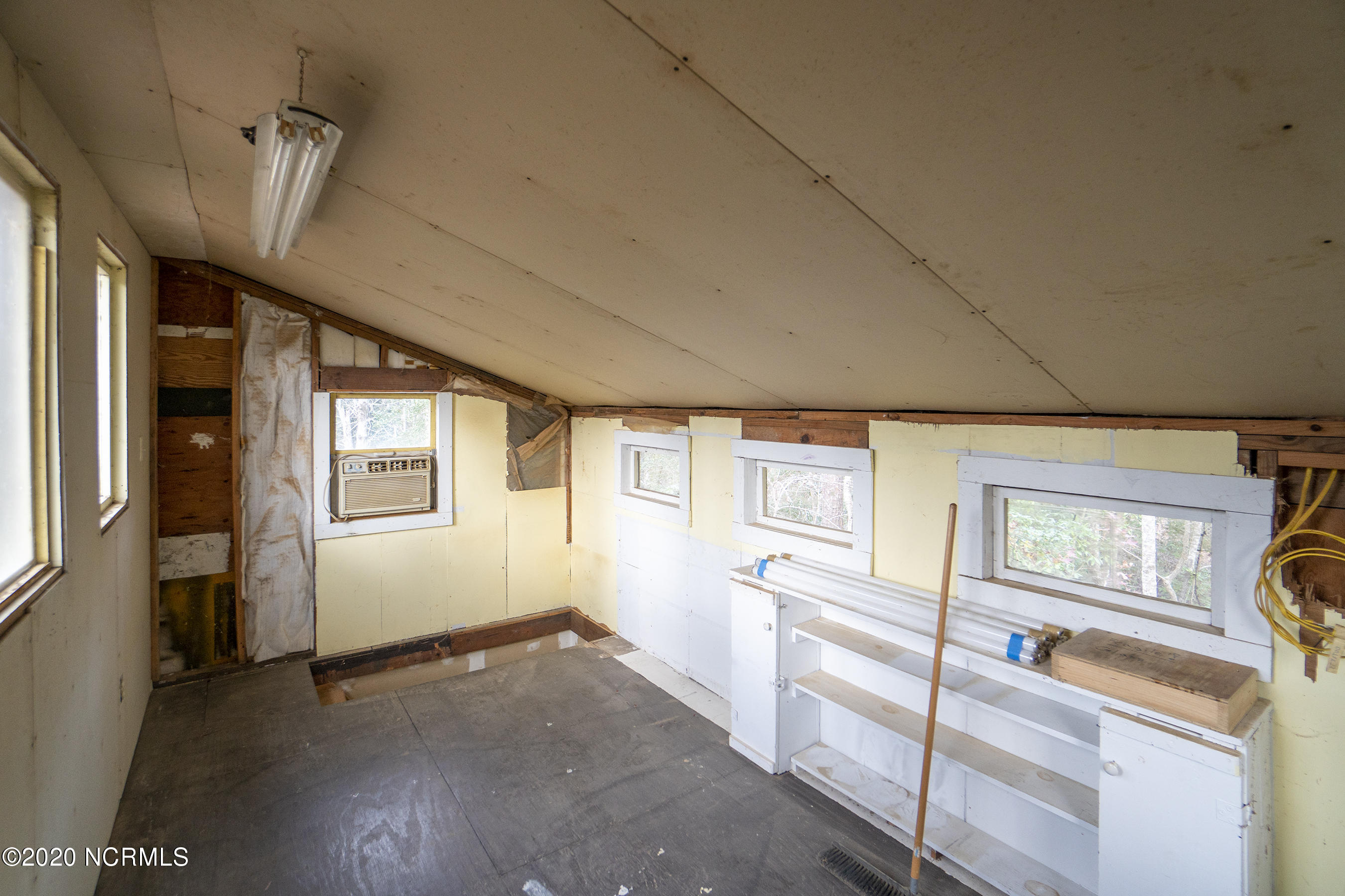 306 Little Rossie Road New Bern, NC 28560 - Photo 44 of 47 Loft For Extra Storage