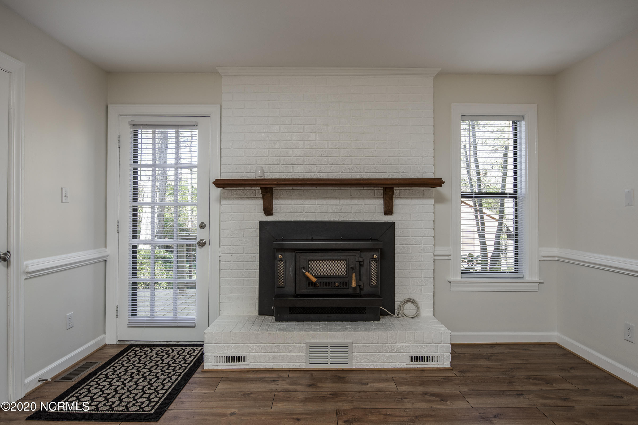 306 Little Rossie Road New Bern, NC 28560 - Photo 6 of 47 Wood Burning Fireplace