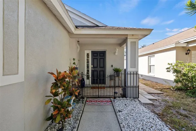 a view of a pathway of a house