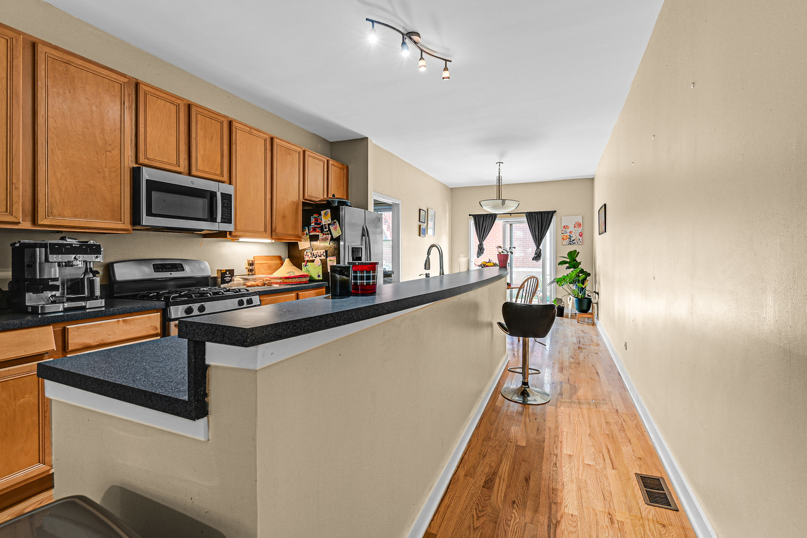 1441 West Fillmore Street, Unit A Chicago, IL 60607 - Photo 9 of 19