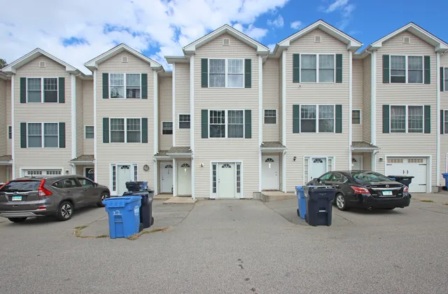 $258,000 | 41 Palmer Street, Unit 22, Norwich, CT 06360
