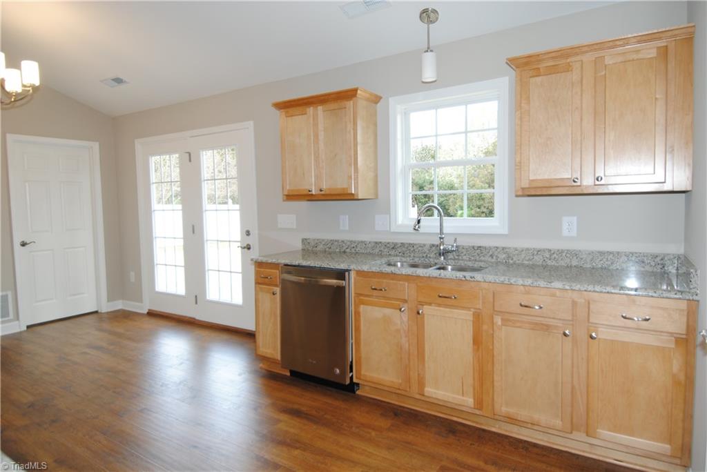 508 Barnes Road Winston-Salem, NC 27107 - Photo 6 of 20 Gallery Image 6