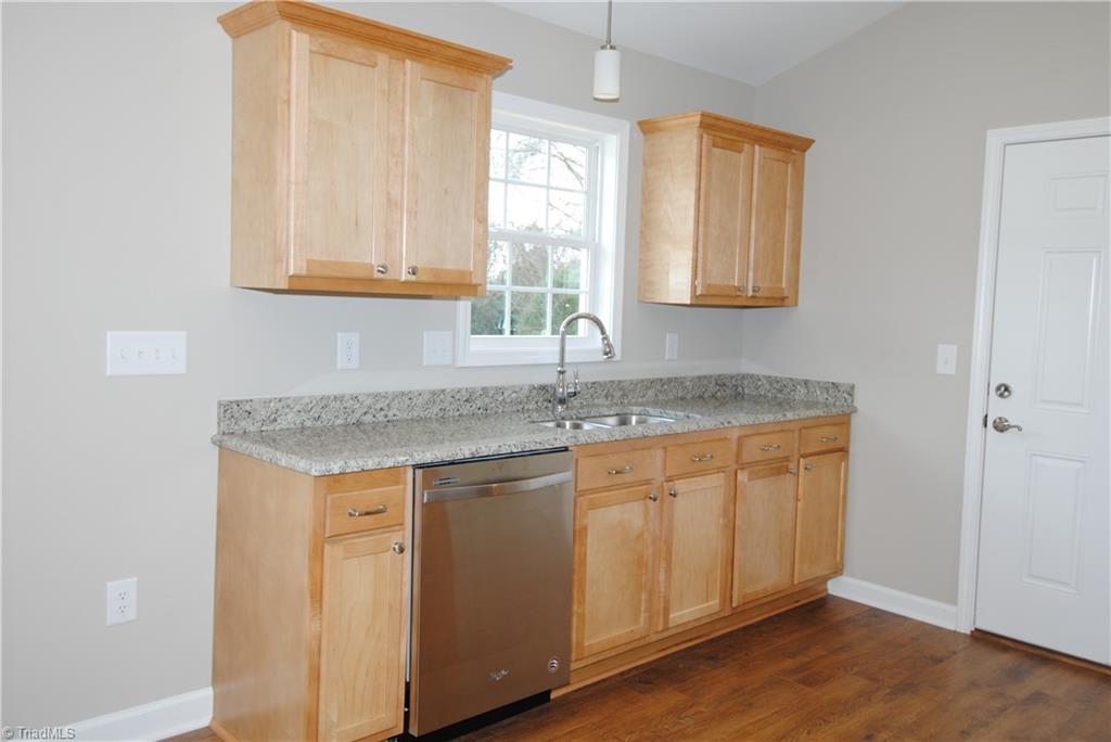 508 Barnes Road Winston-Salem, NC 27107 - Photo 7 of 20 Gallery Image 7