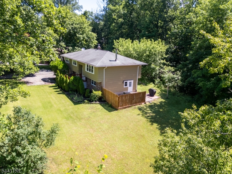 102 Andover Sparta Road Newton, NJ 07860 - Photo 5 of 30