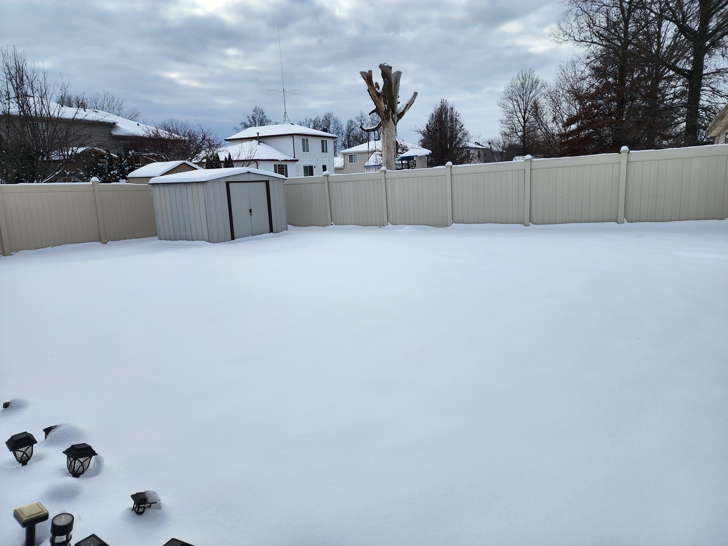 2216 Beechwood Road Joliet, IL 60432 - Photo 4 of 19 a view of a terrace