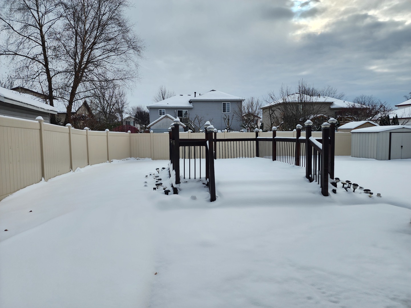 2216 Beechwood Road Joliet, IL 60432 - Photo 6 of 19 a view of a terrace with chairs