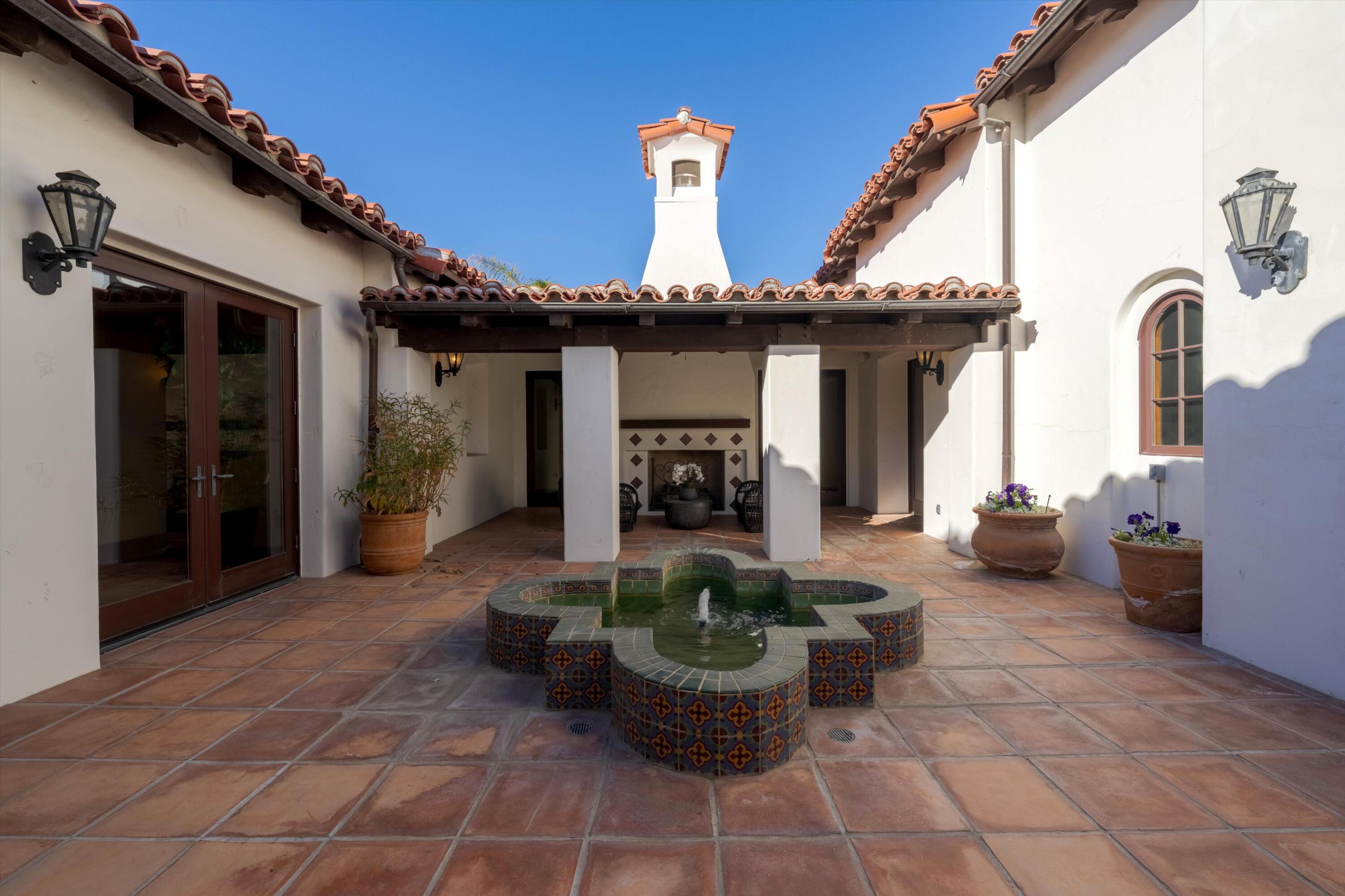 2 Serrano Way Rancho Mirage, CA 92270 - Photo 17 of 76 17-Photo-17