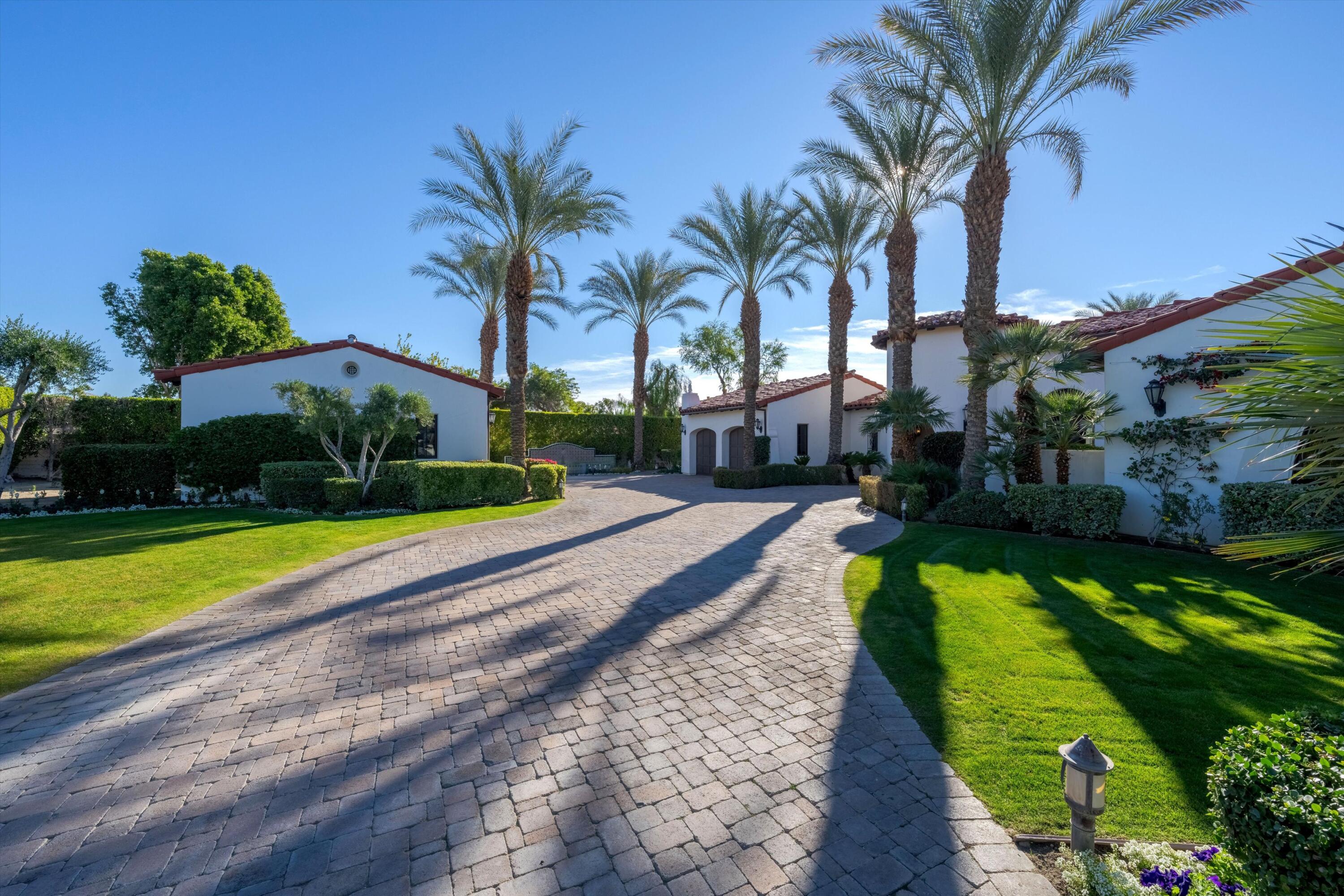 2 Serrano Way Rancho Mirage, CA 92270 - Photo 23 of 76 23-Photo-23