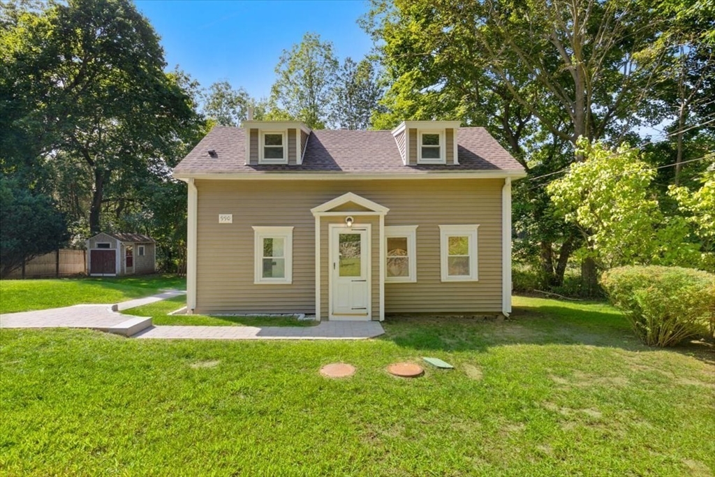 990 Bay Road Hamilton, MA 01982 - Photo 1 of 28