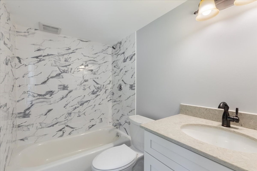 990 Bay Road Hamilton, MA 01982 - Photo 16 of 28