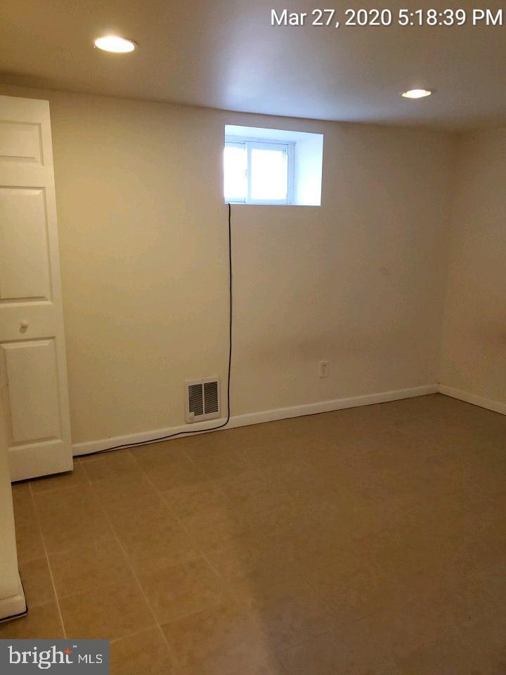 2211 Monticello Road Baltimore, MD 21216 - Photo 14 of 16