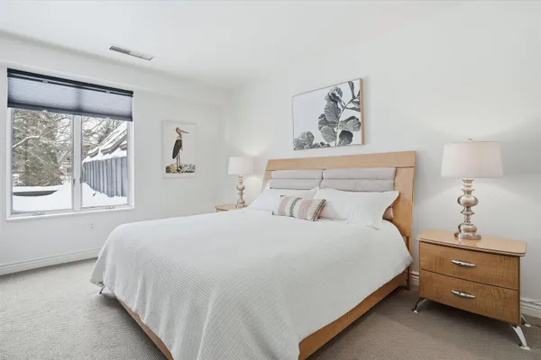 $530,000 | 300 River Road, Unit 106, Manchester, NH 03104