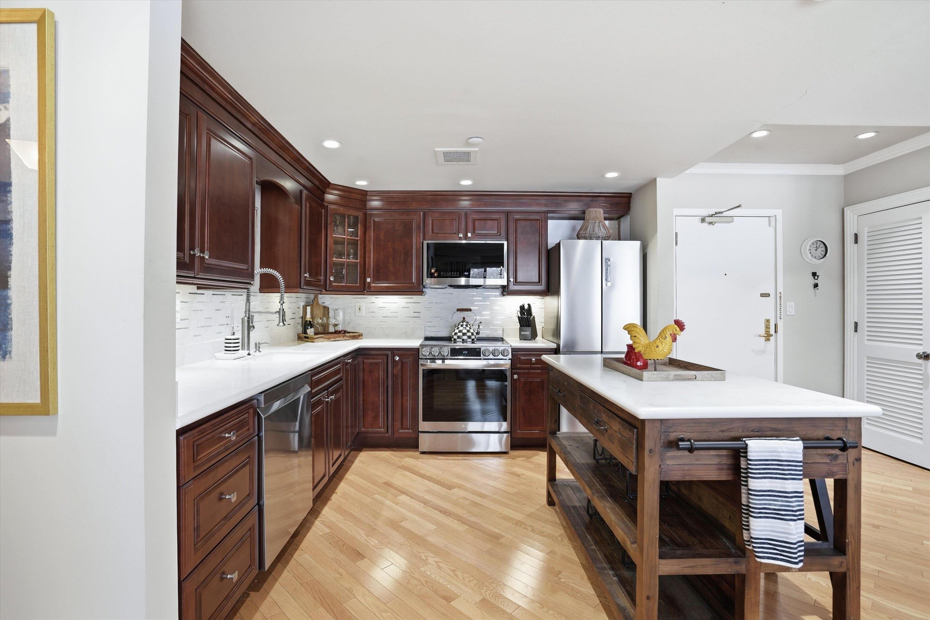 300 River Road, Unit 106 Manchester, NH 03104 - Photo 2 of 41