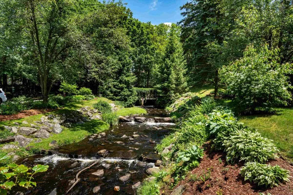 $530,000 | 300 River Road, Unit 106, Manchester, NH 03104