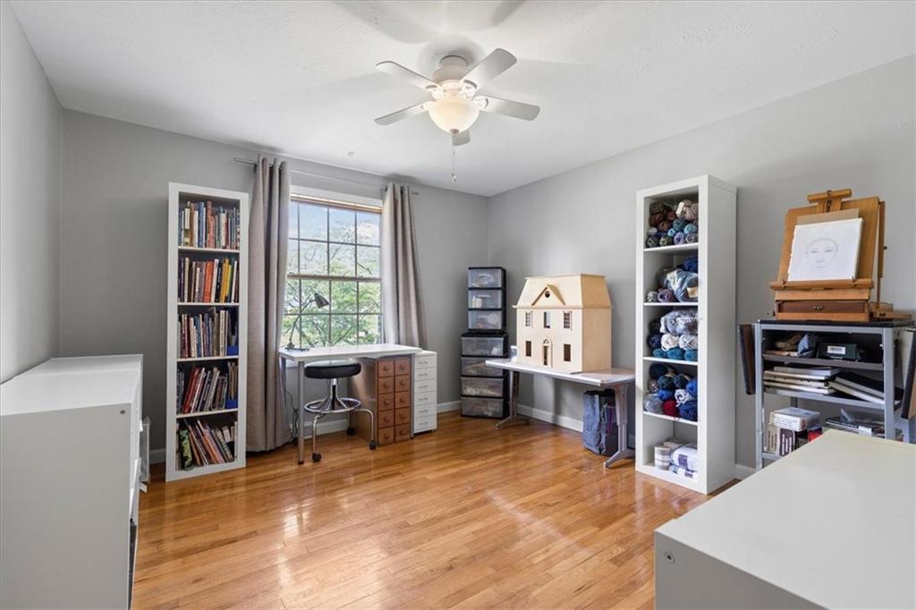 1220 Rolling Meadow Road Pittsburgh, PA 15241 - Photo 20 of 46 a room with furniture and a window