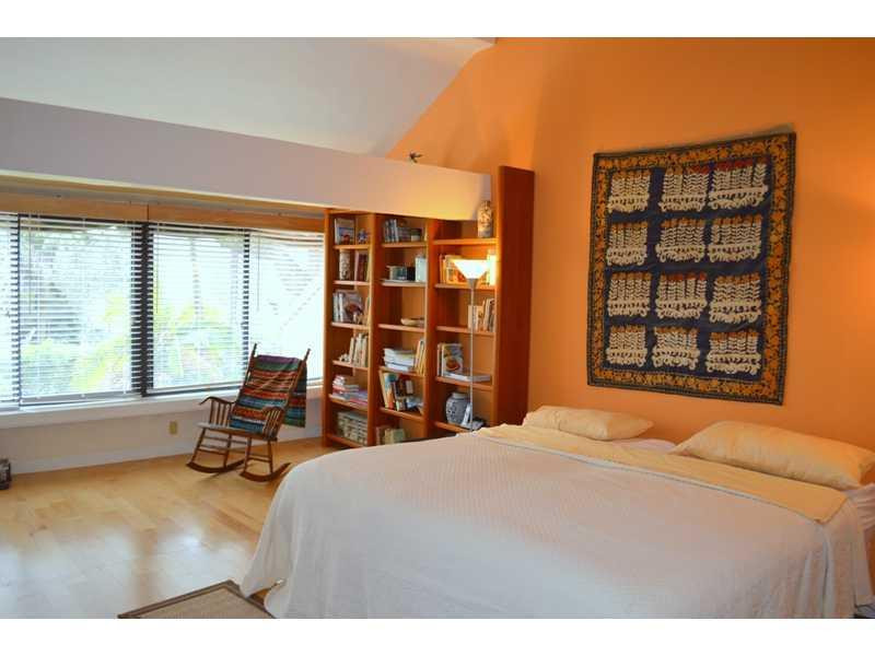 706 St Albans Drive, Unit 706 Boca Raton, FL 33486 - Photo 16 of 24 Master Bedroom