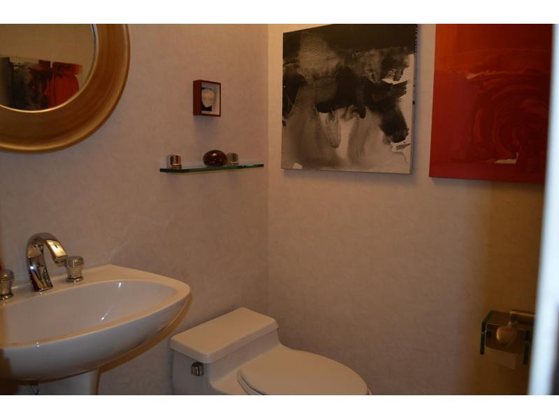 706 St Albans Drive, Unit 706 Boca Raton, FL 33486 - Photo 24 of 24 Bathroom