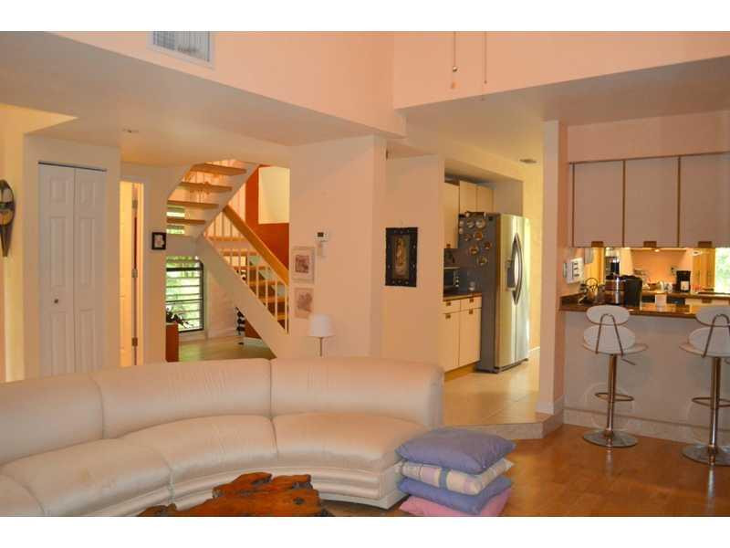 706 St Albans Drive, Unit 706 Boca Raton, FL 33486 - Photo 6 of 24 Family/Great Room