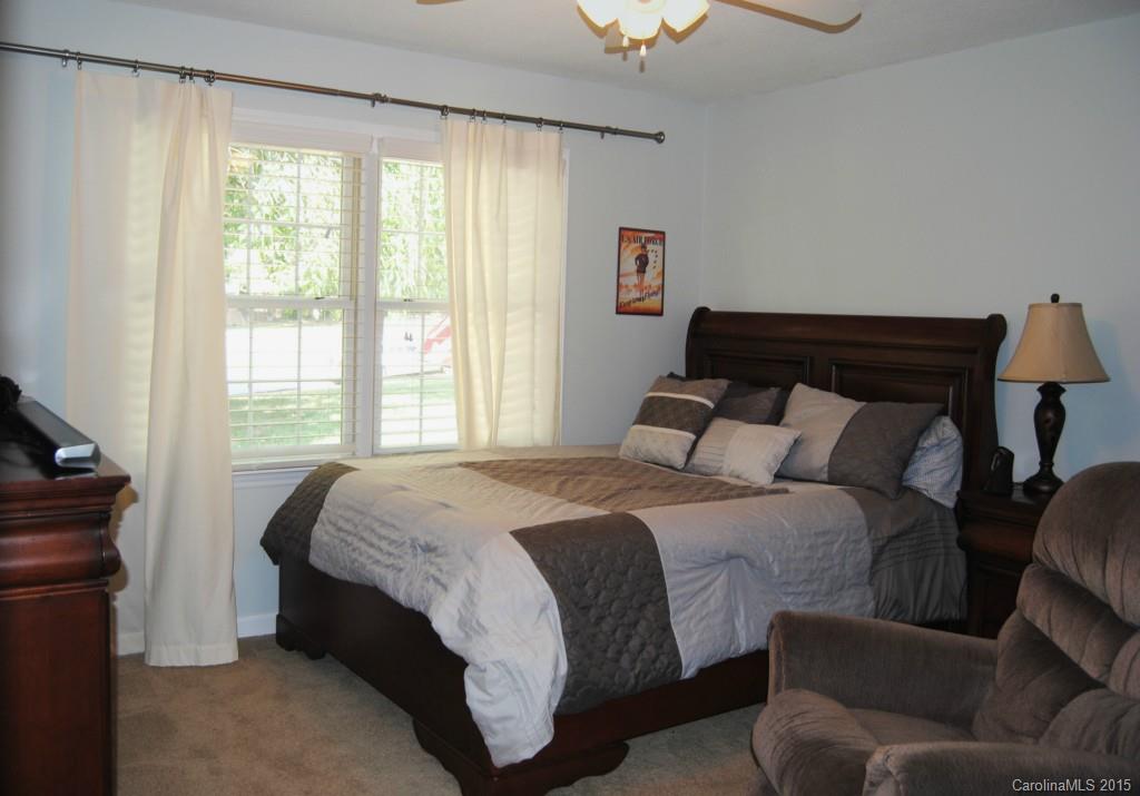 3812 Edgewater Road Gastonia, NC 28056 - Photo 14 of 24 Gallery Image 14