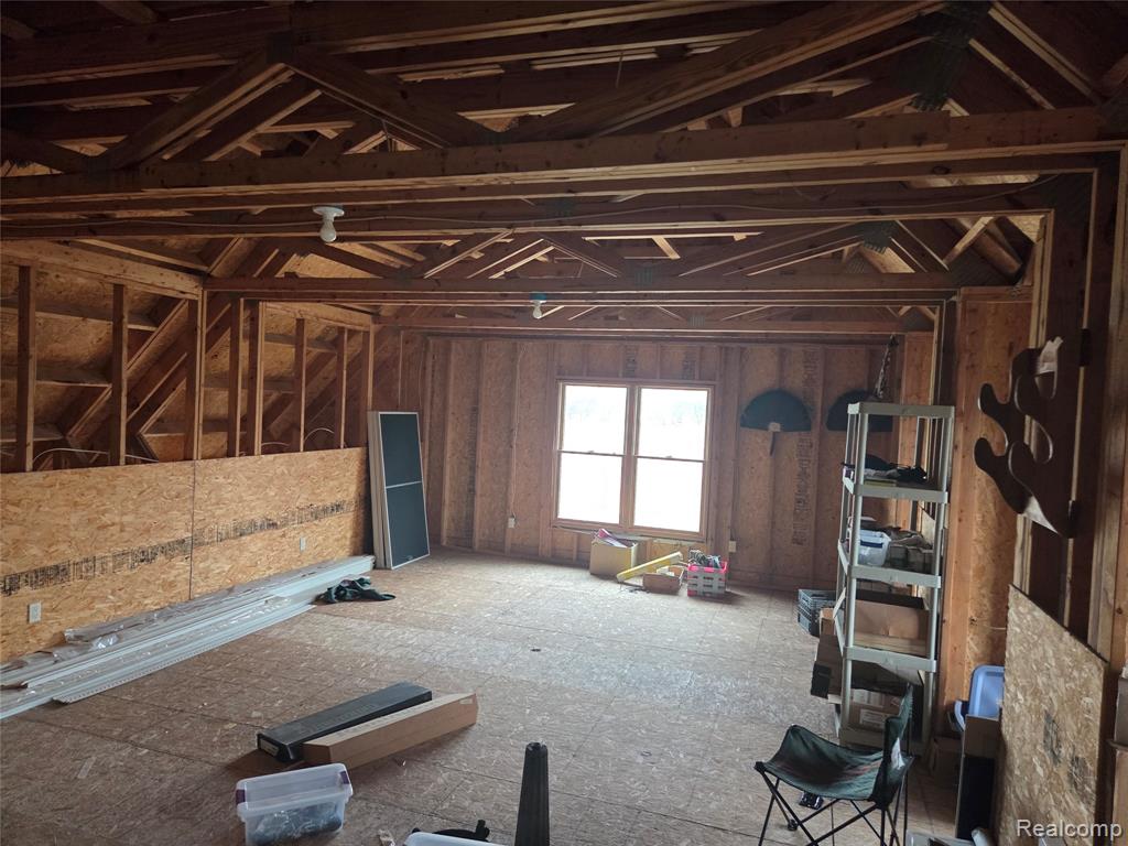 900 North Maxfield Road Brighton, MI 48114 - Photo 3 of 30
